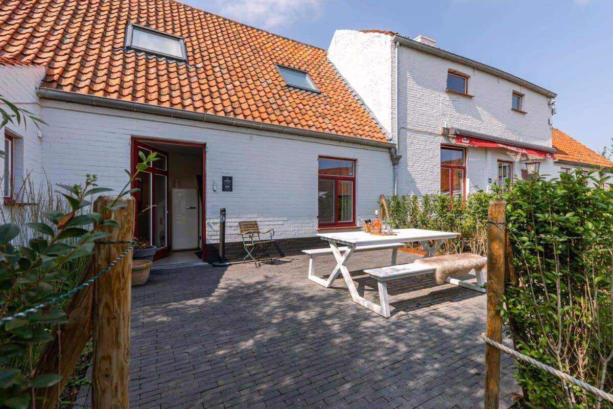 Huswell - Nadia - Family Room At Ranch "De Blauwe Zaal" Brujas Exterior foto