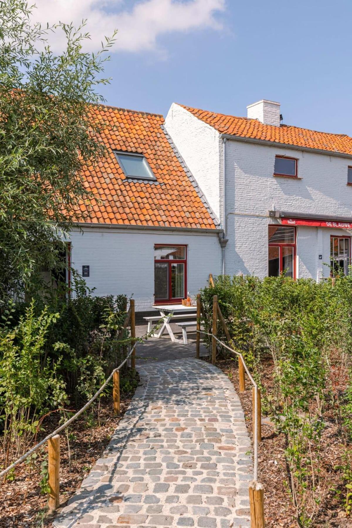 Huswell - Nadia - Family Room At Ranch "De Blauwe Zaal" Brujas Exterior foto